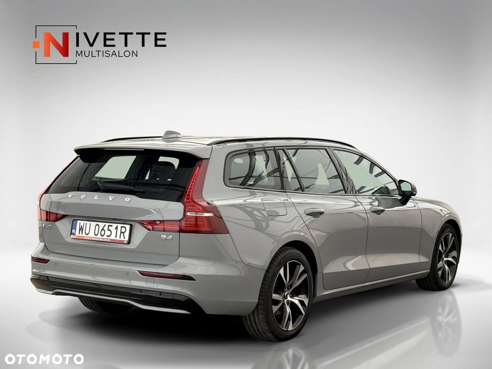 Volvo V60 2023 photo 4