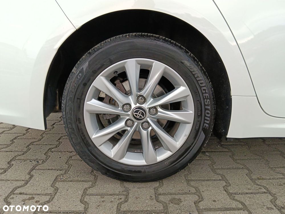 Toyota Corolla 1.8 Hybrid Comfort - 17