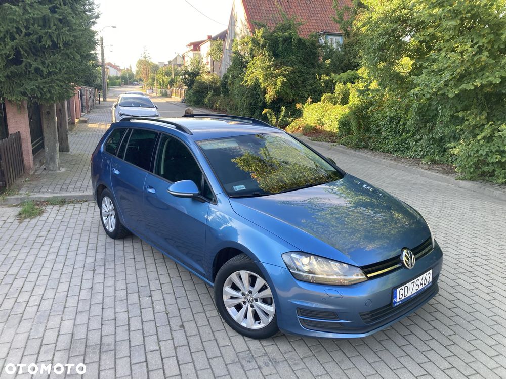 Volkswagen Golf - 3