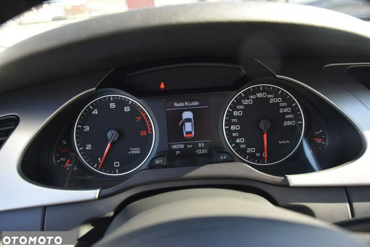 Audi A4 Avant 1.8 TFSI multitronic Ambiente - 31