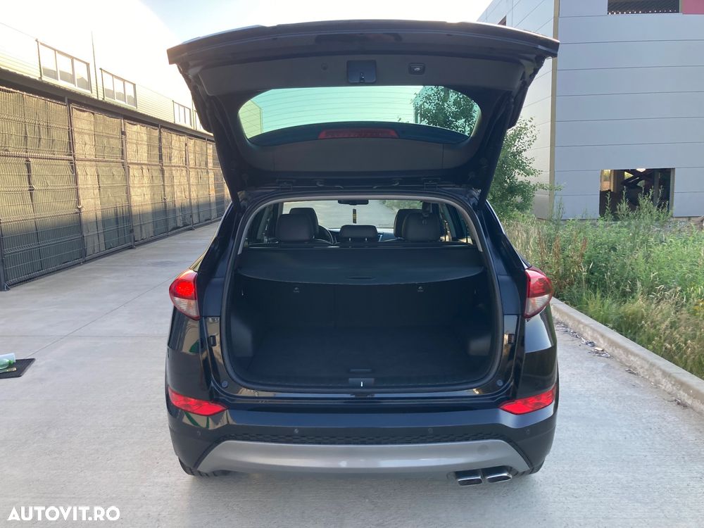 Hyundai Tucson 2.0 CRDI 4WD Premium - 23