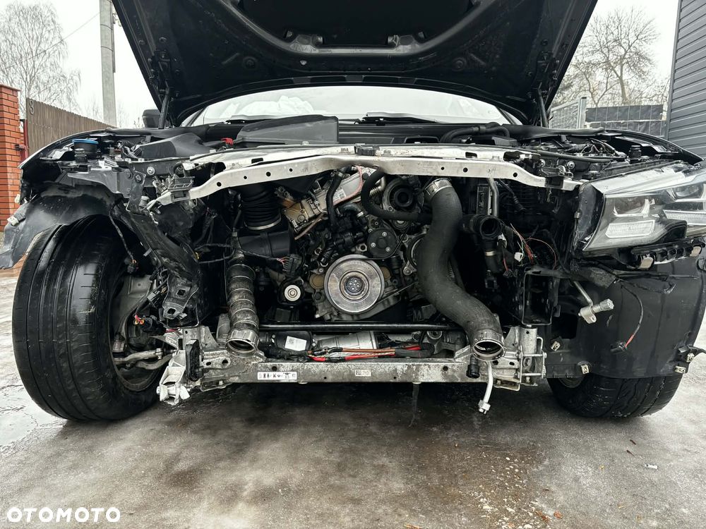 BMW Seria 3 318d Edition Luxury Line Purity - 14