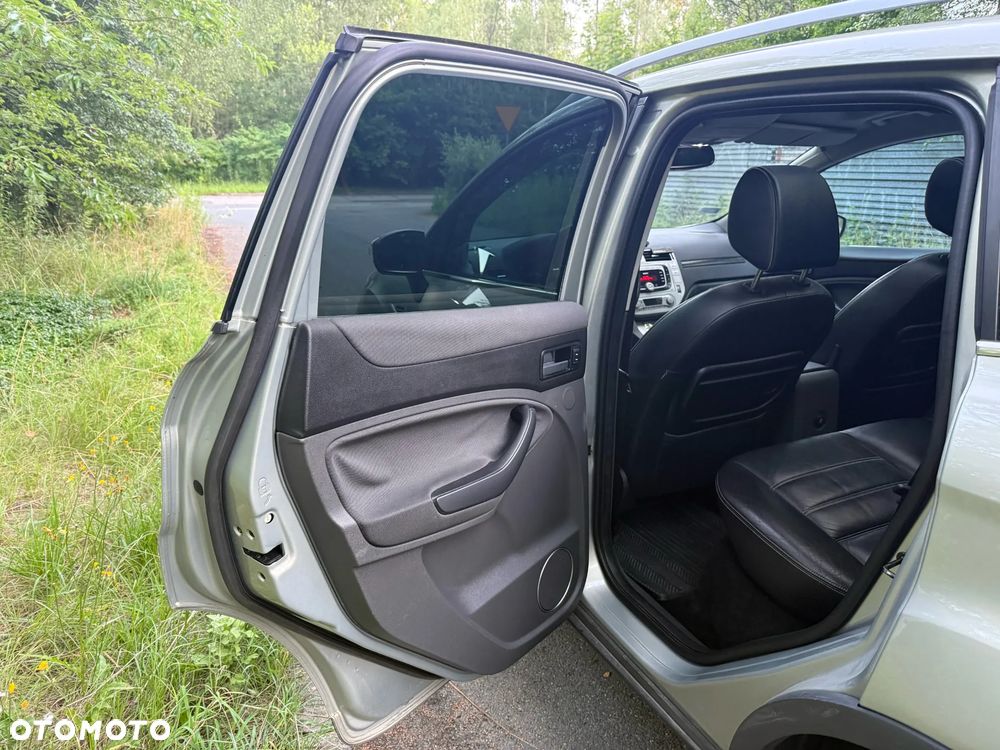 Ford Kuga 2.0 TDCi Titanium - 23