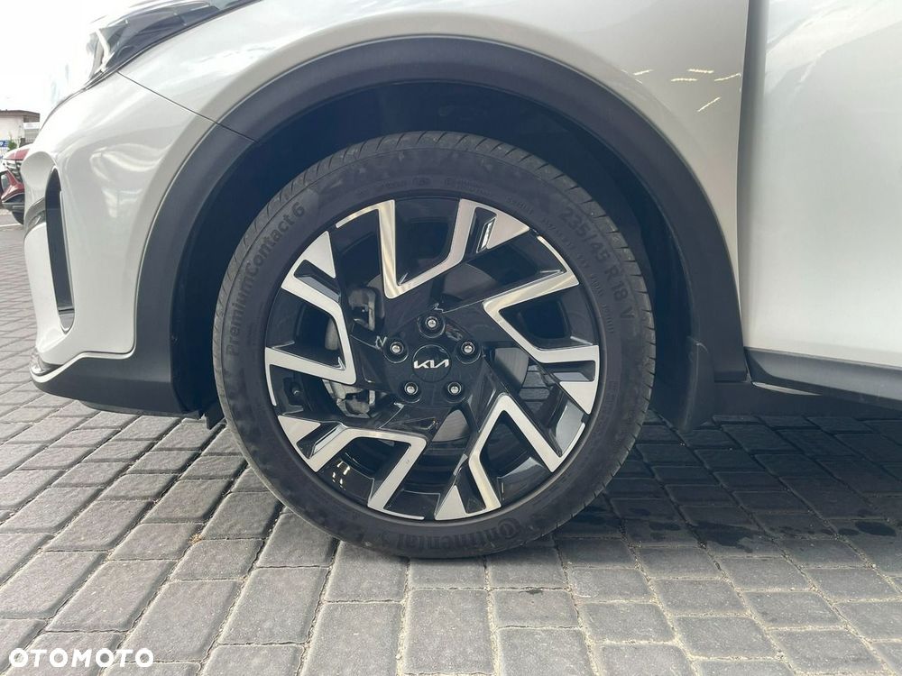 Kia XCeed 1.5 T-GDI Business Line DCT - 18