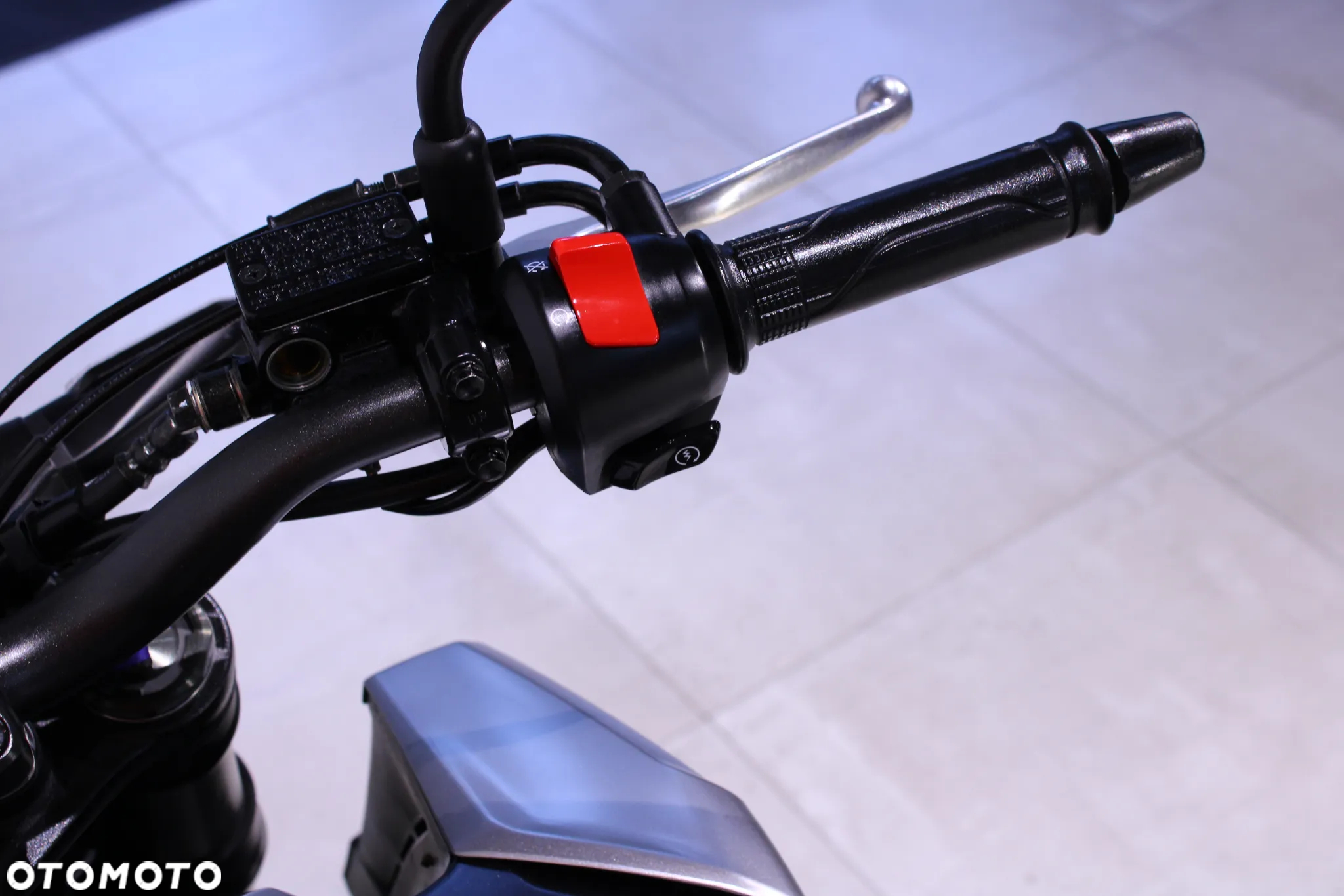 Honda CB - 9