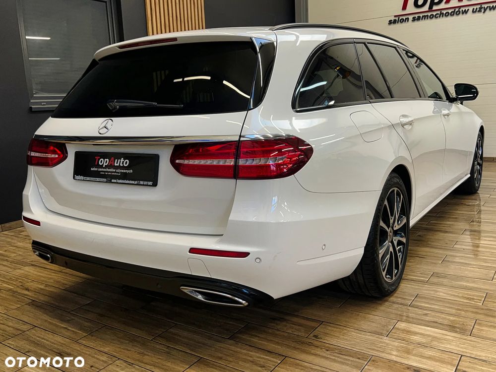 Mercedes-Benz Klasa E 220 d Business Edition 9G-TRONIC - 9