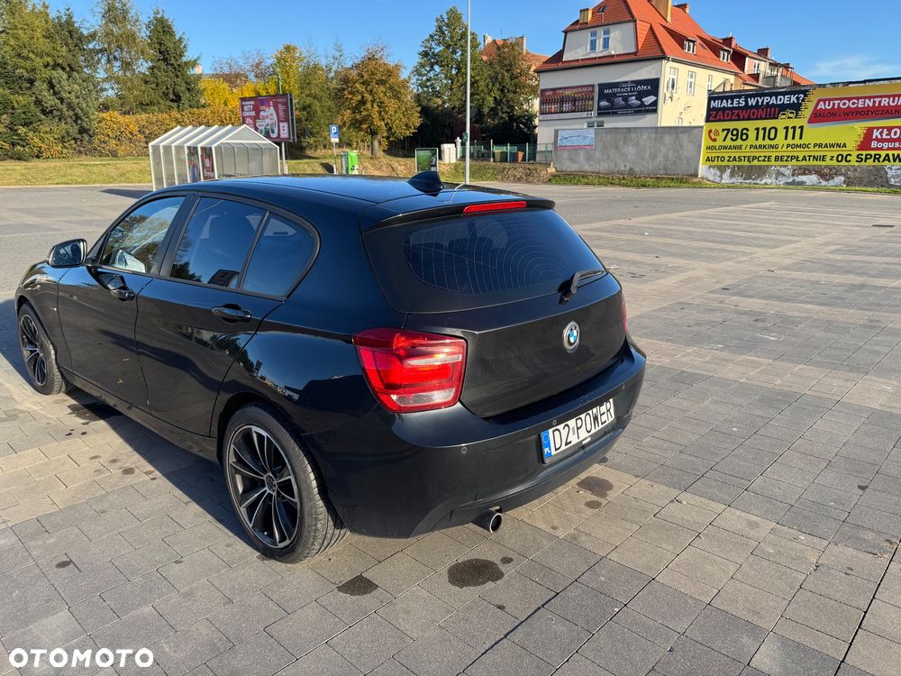 BMW Seria 1 120d Sport Line - 3