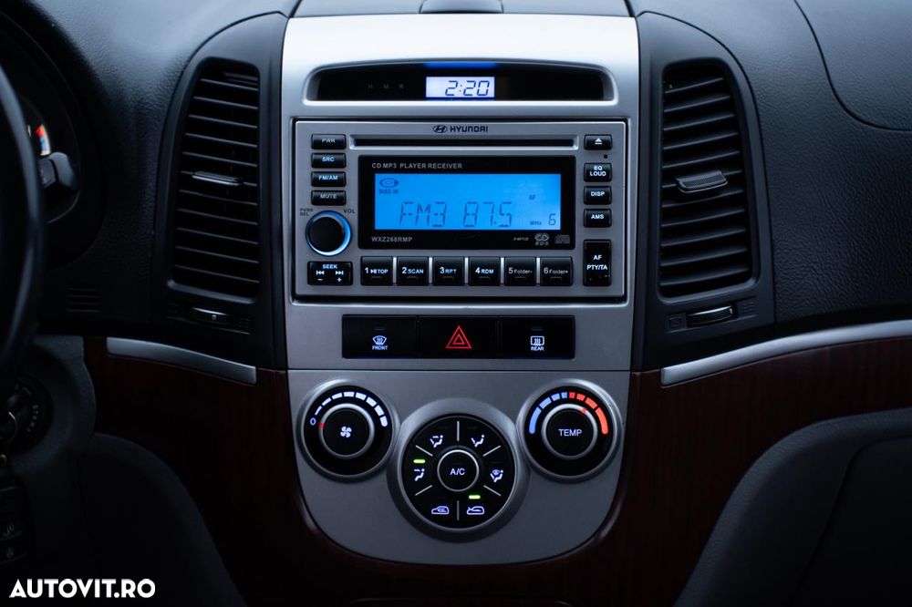 Hyundai Santa Fe 2.2 CRDi 4WD GLS - 8