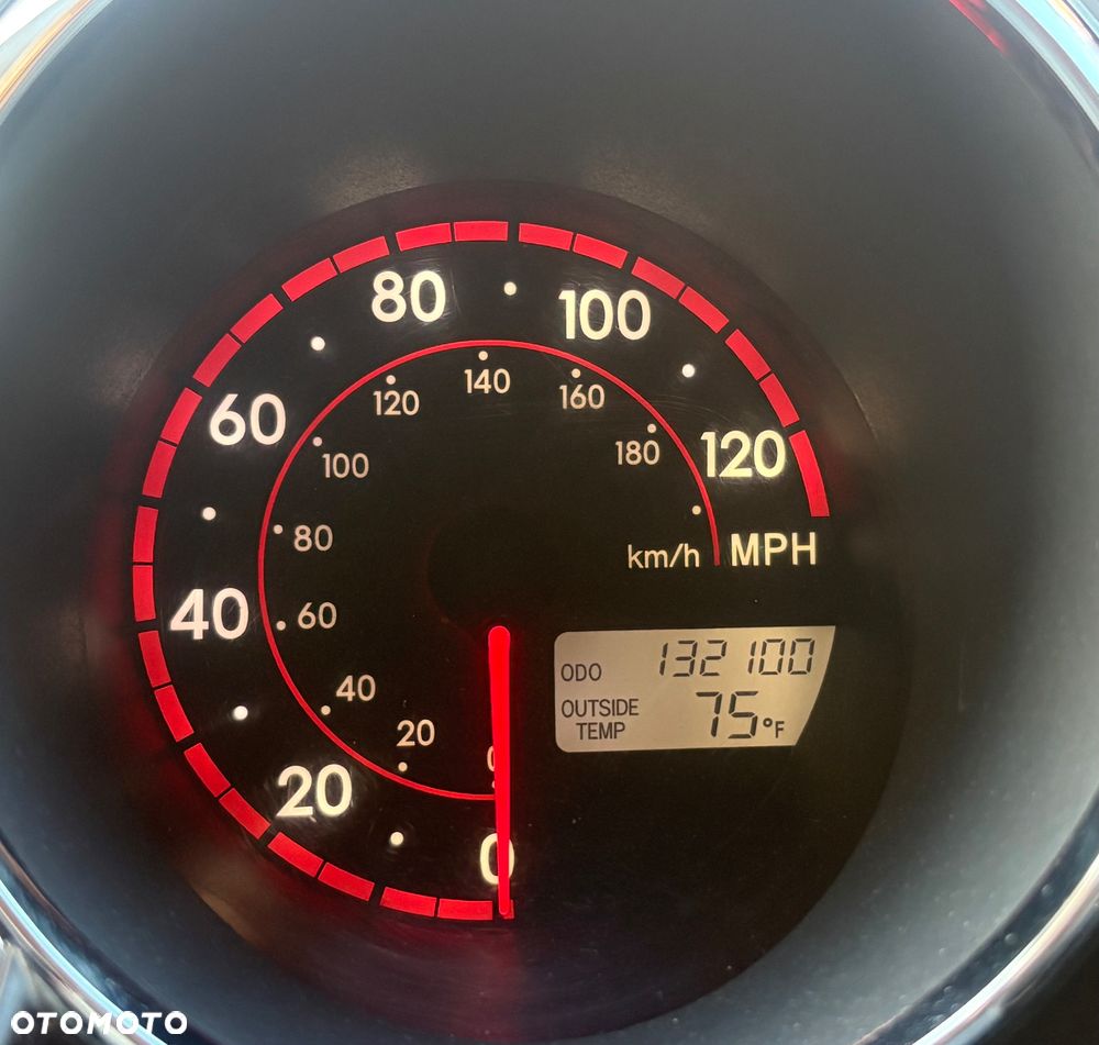 Toyota Matrix 1.8 - 11