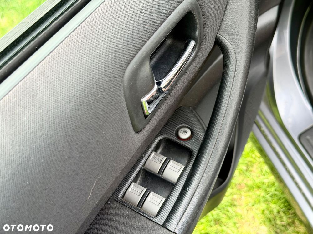 Honda Civic 1.4i LS - 19