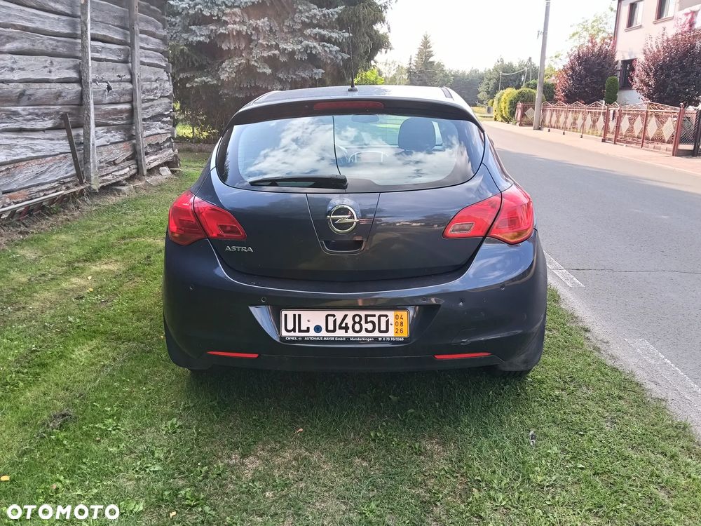 Opel Astra 1.6 - 5