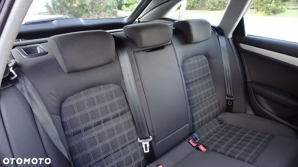 Audi A4 Avant - 27
