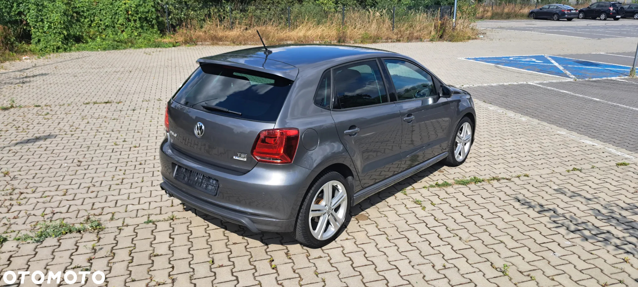 Volkswagen Polo 1.2 TSI Blue Motion Technology Lounge - 10