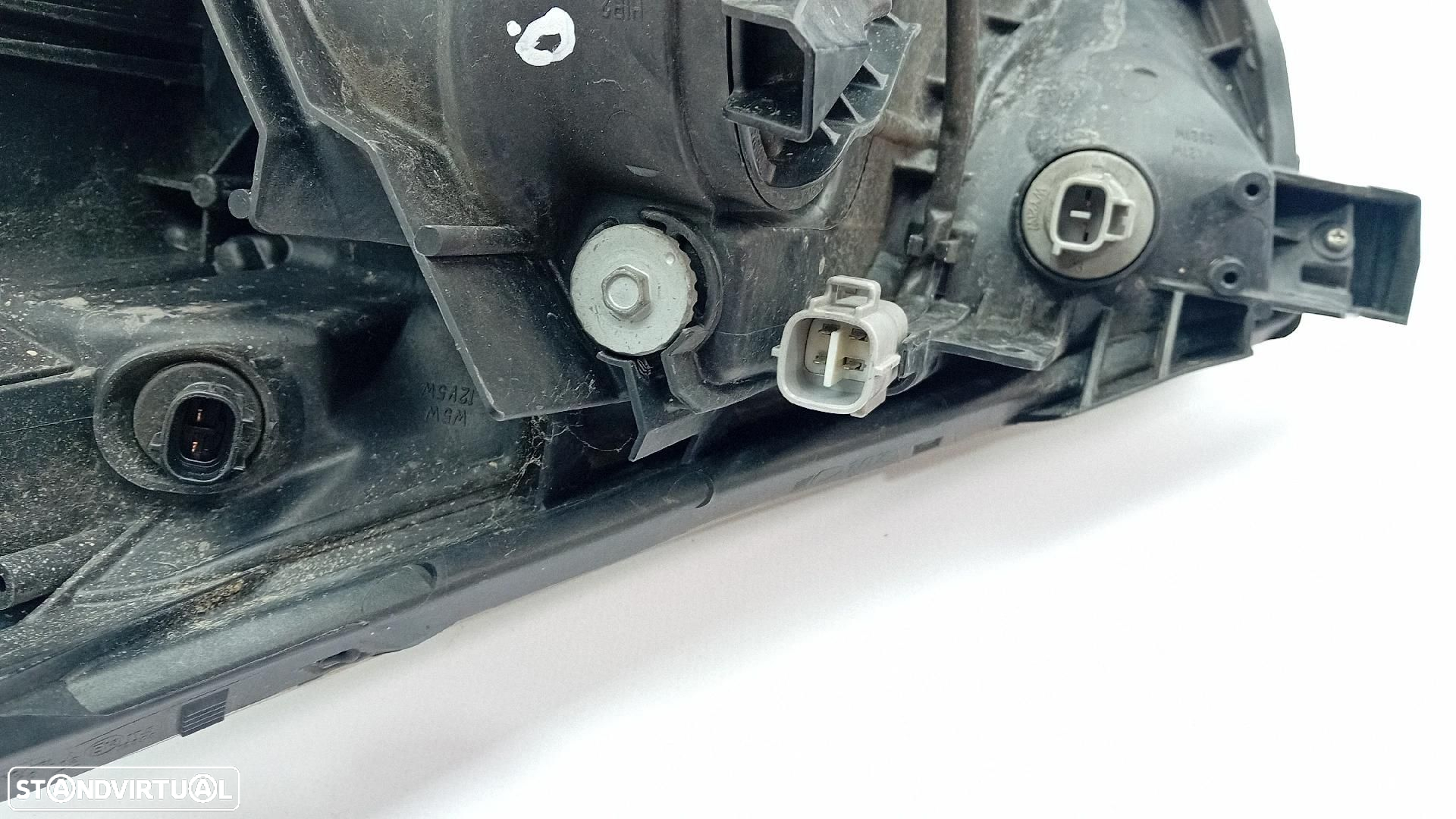 Ótica / farol direita TOYOTA iQ (_J1_) - 8