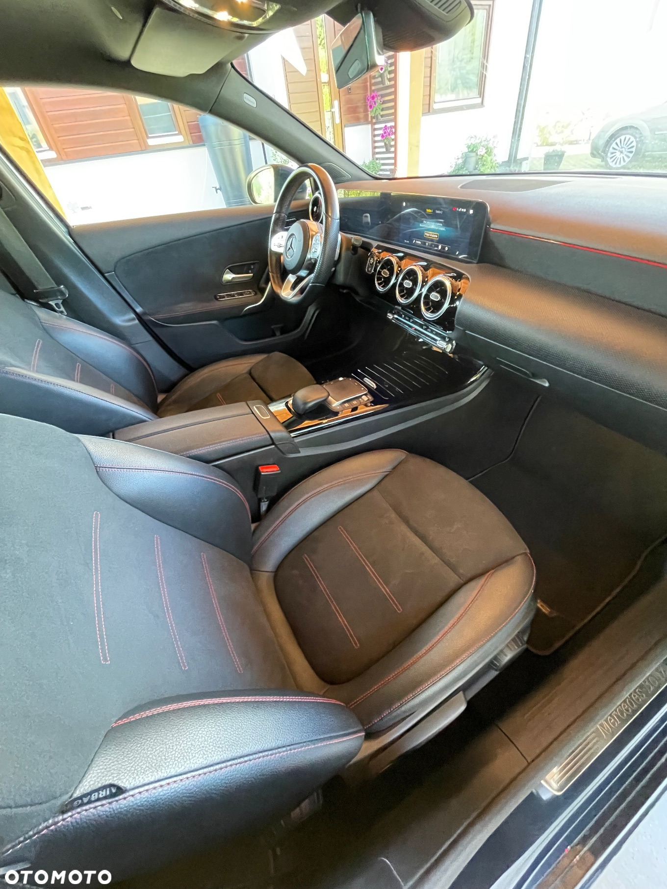 Mercedes-Benz Klasa A 200 AMG Line 7G-DCT - 12
