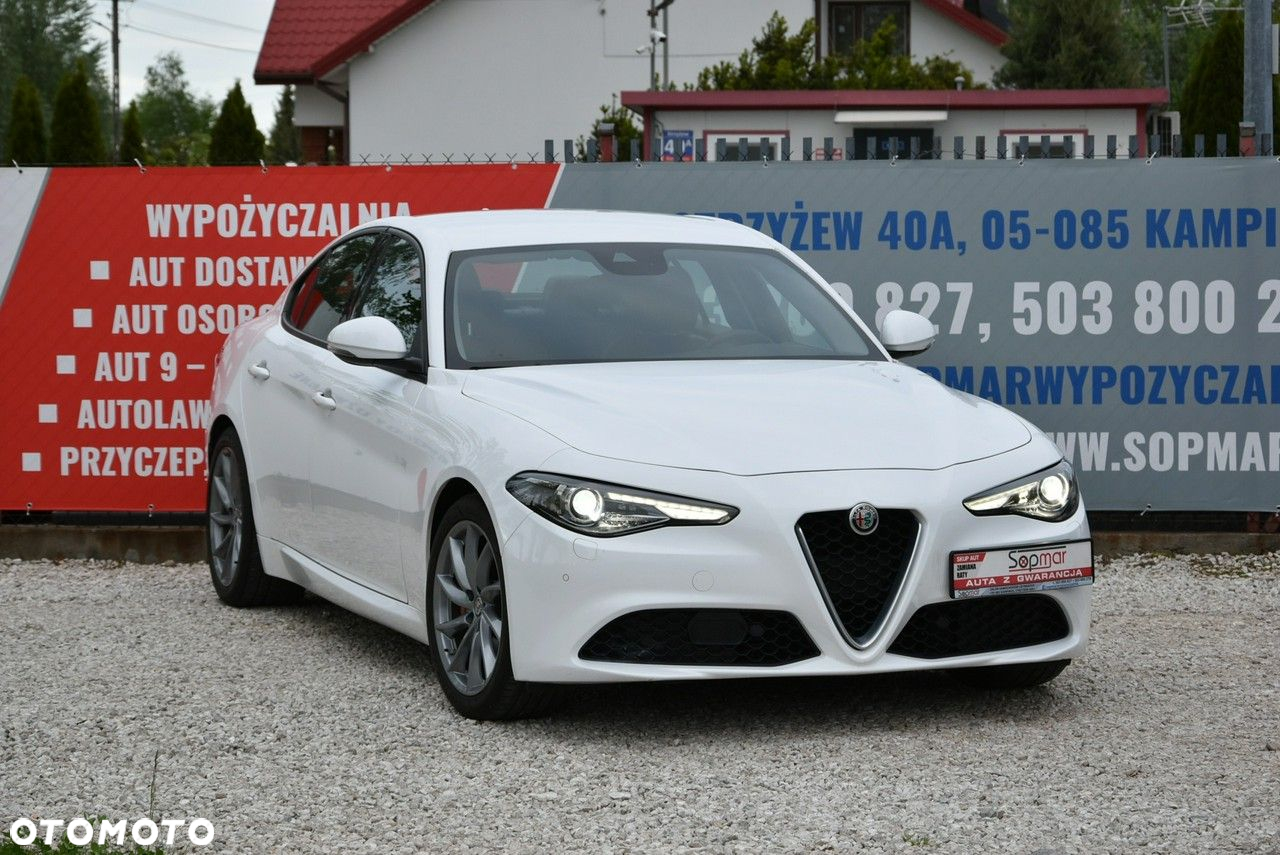 Alfa Romeo Giulia 2.2 Diesel - 19