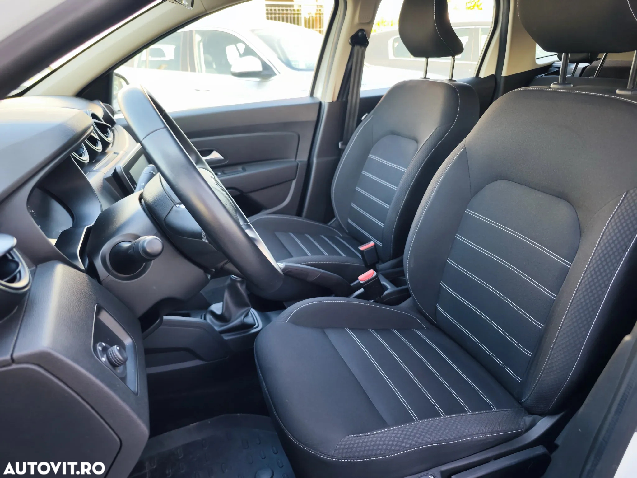 Dacia Duster 1.5 Blue dCi 4WD Prestige - 12