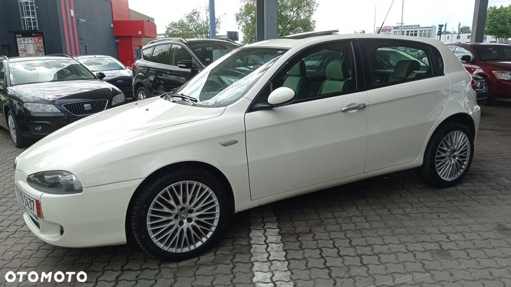 Alfa Romeo 147 1.6 Twin Spark AMICA - 18