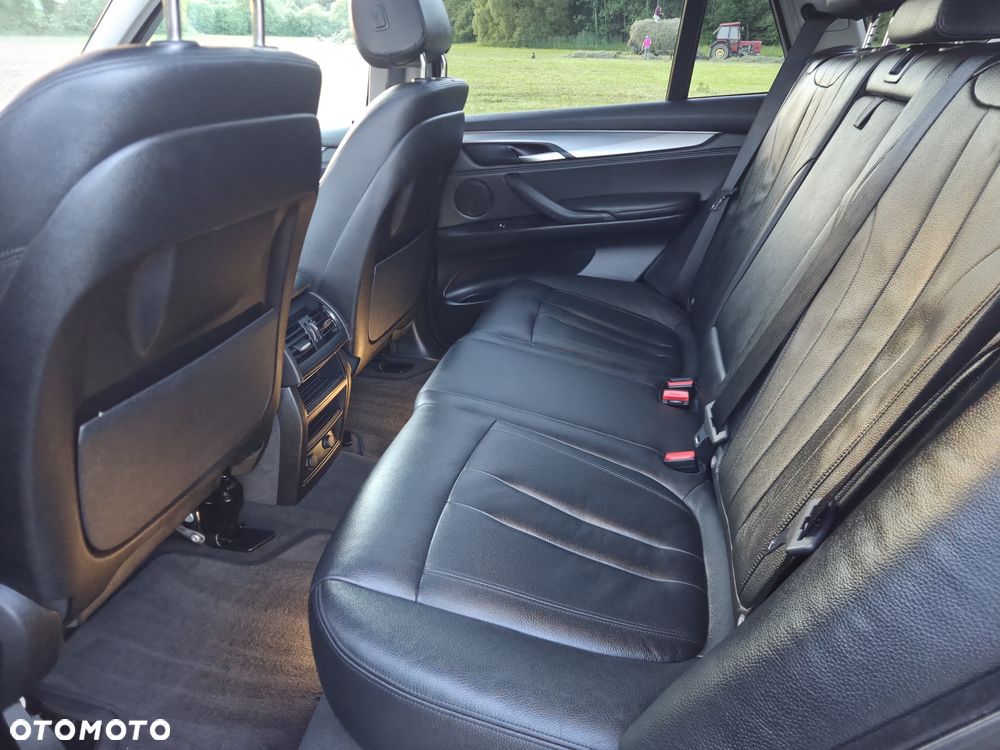 BMW X5 xDrive25d Sport-Aut - 14