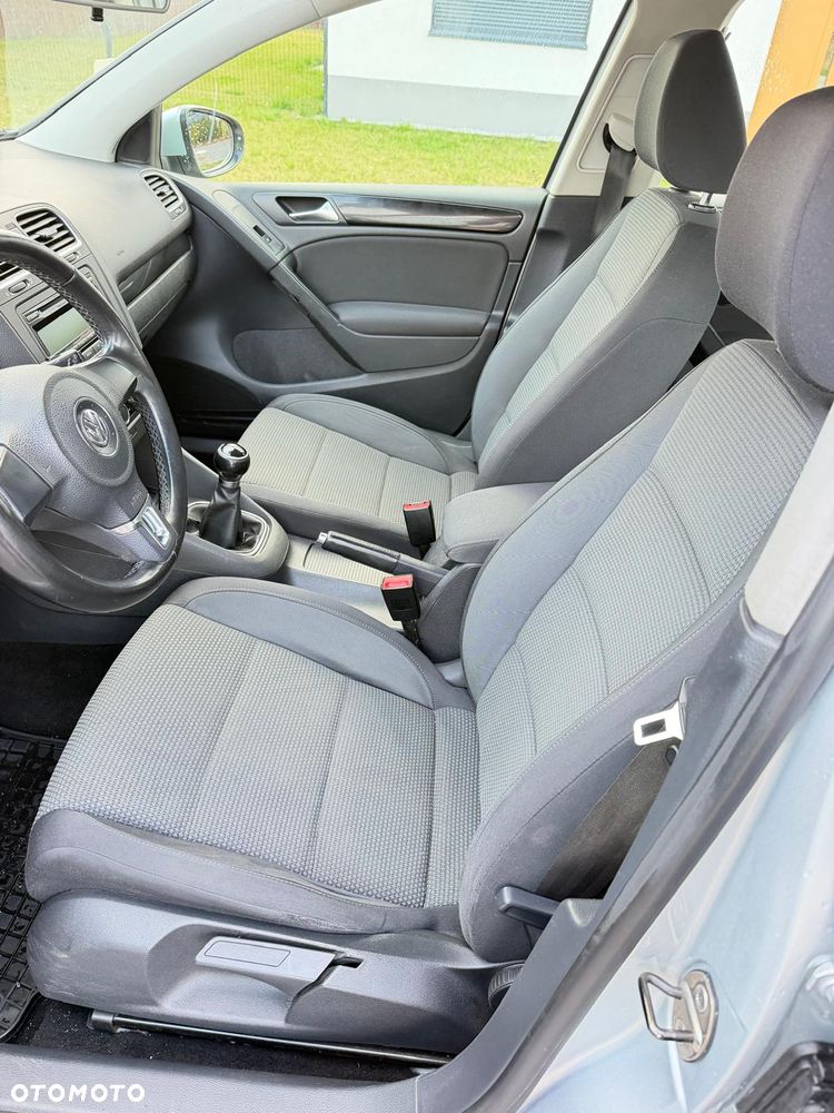 Volkswagen Golf 1.6 TDI Comfortline - 10