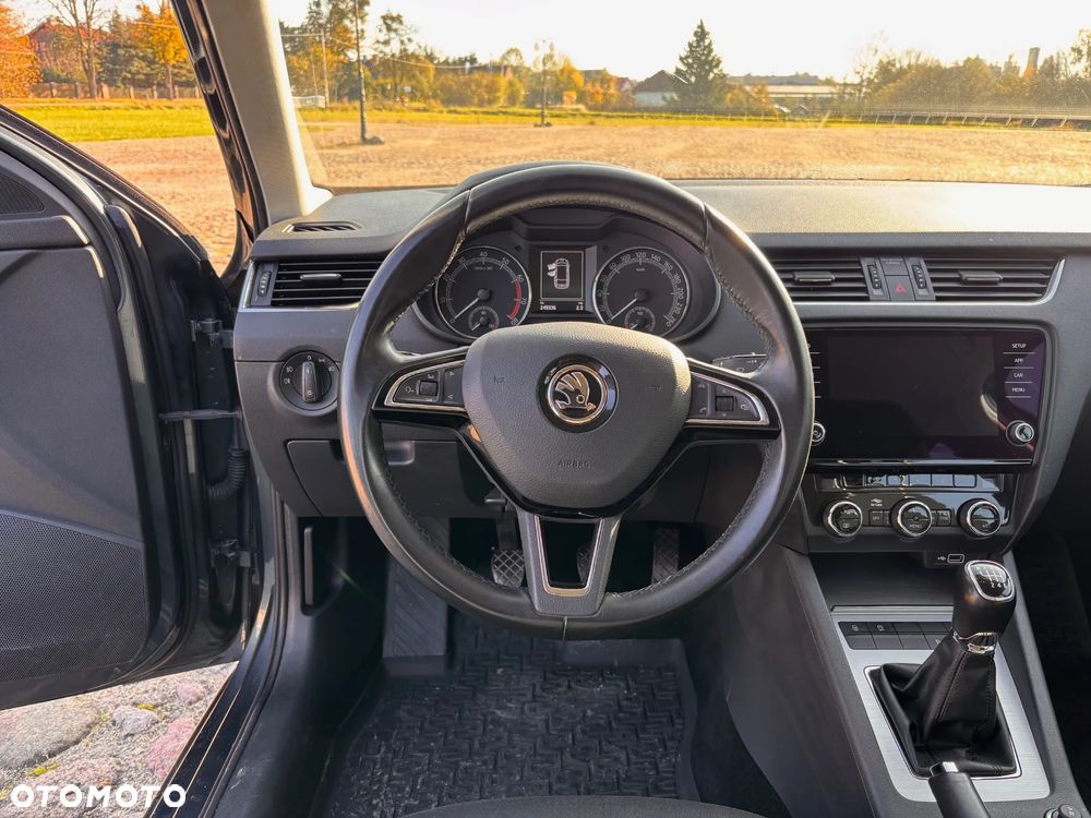 Skoda Octavia 1.4 TSI Ambition - 12