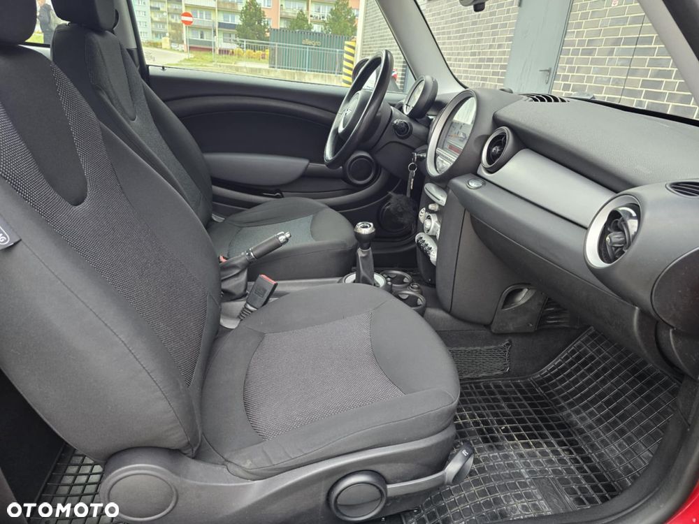 MINI Cooper 50 Camden - 21