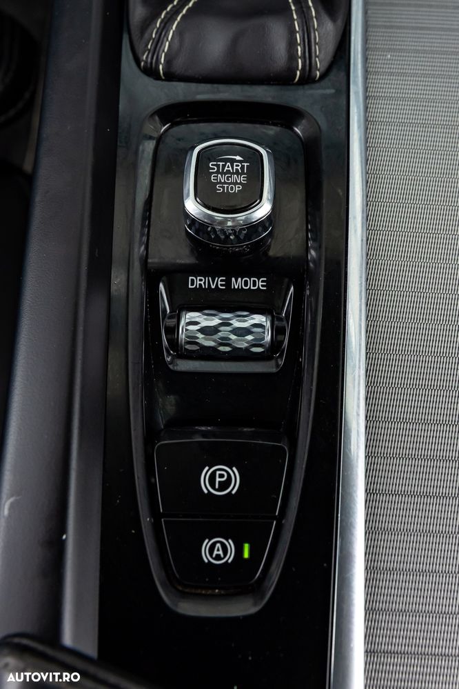 Volvo XC 60 B5 D AWD Geartronic RDesign - 14