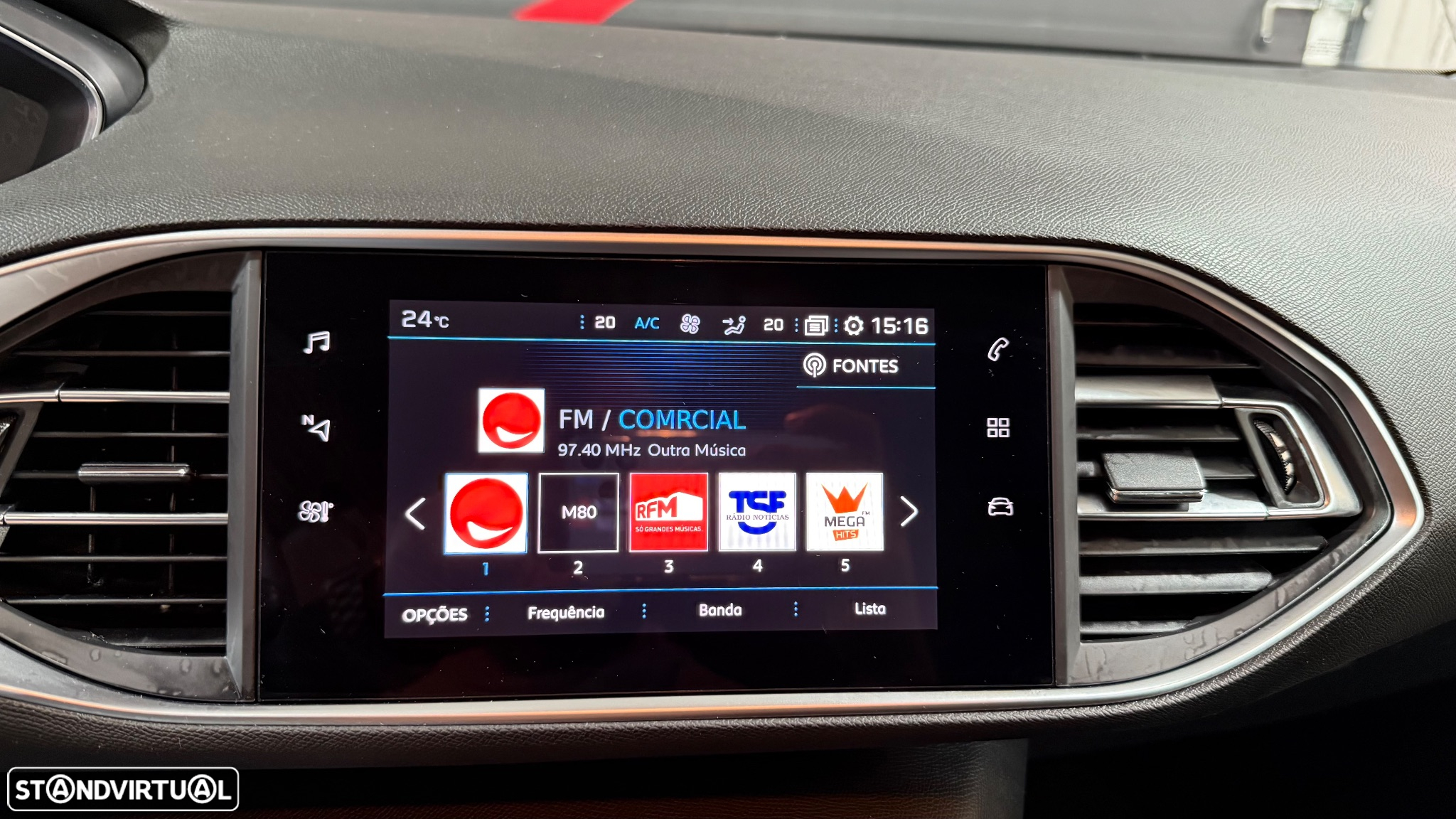 Peugeot 308 SW 1.5 BlueHDi Style - 23