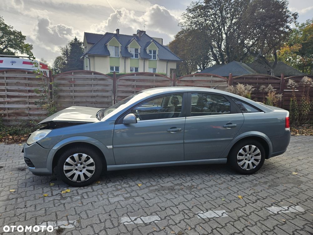 Opel Vectra 2005 photo 2