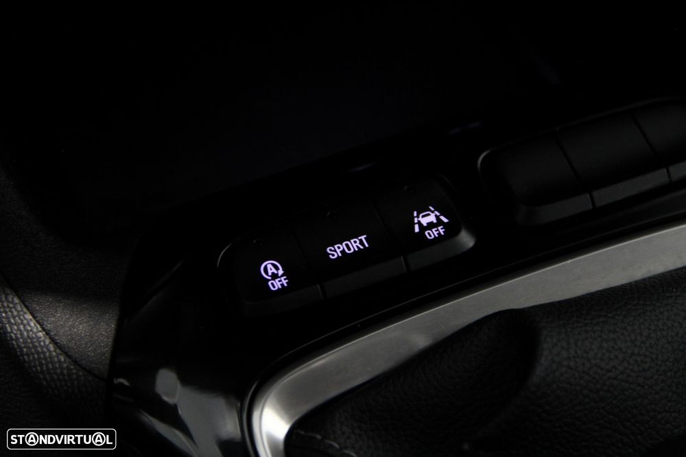 Opel Corsa 1.2 T GS - 24