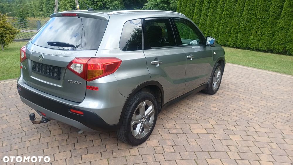 Suzuki Vitara 1.6 Comfort 2WD - 6