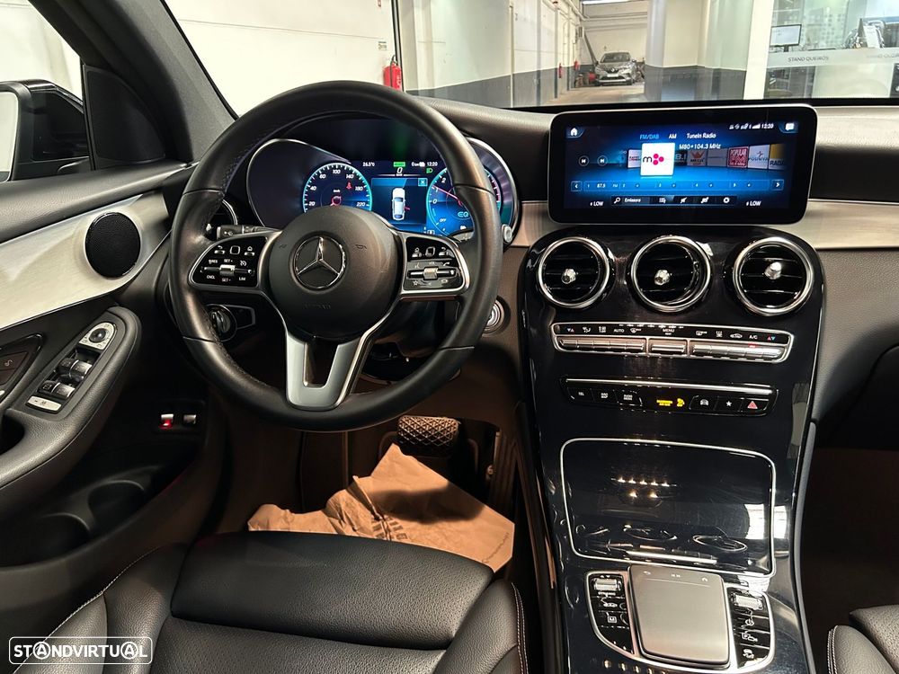 Mercedes-Benz GLC 300 e Coupé 4Matic - 22
