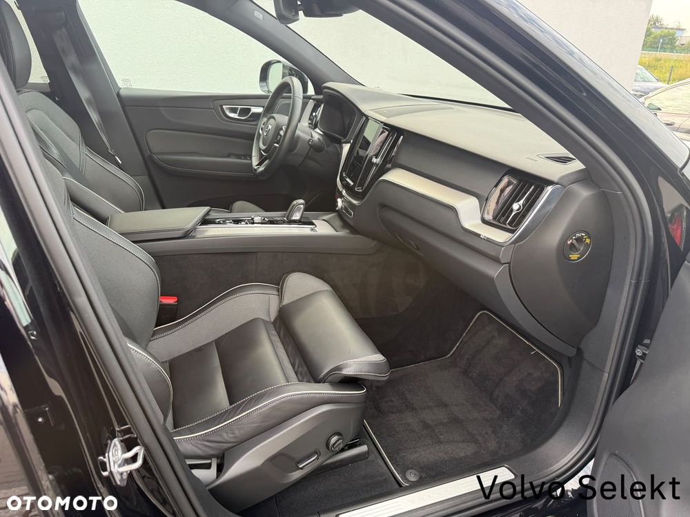Volvo XC 60 - 30