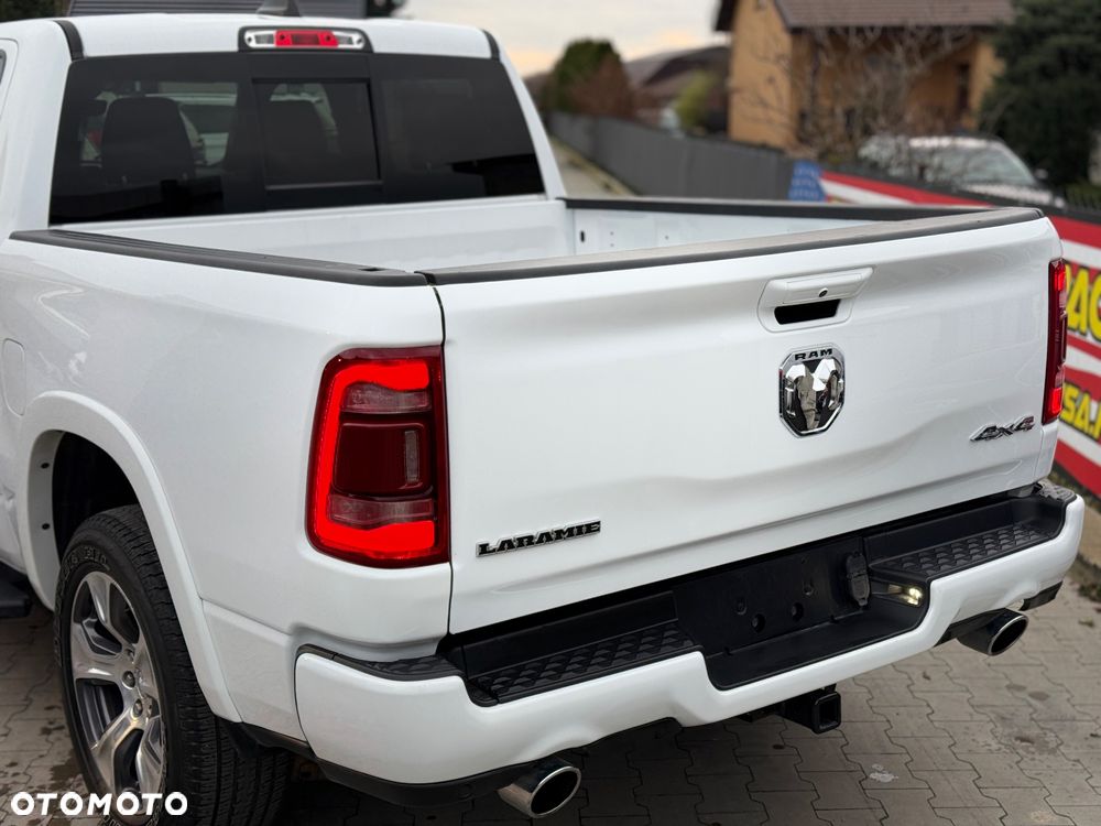 RAM 1500 Crew Cab Laramie - 12