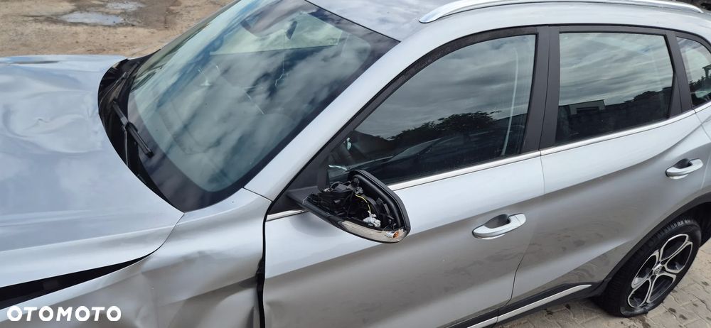MG ZS Hybrid+ - 9