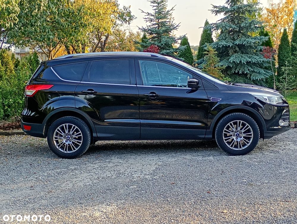 Ford Kuga 2.0 TDCi 2x4 Titanium - 6