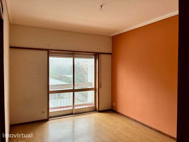 T2+1 | Rua Antero de Quental - Porto - Grande imagem: 2/10