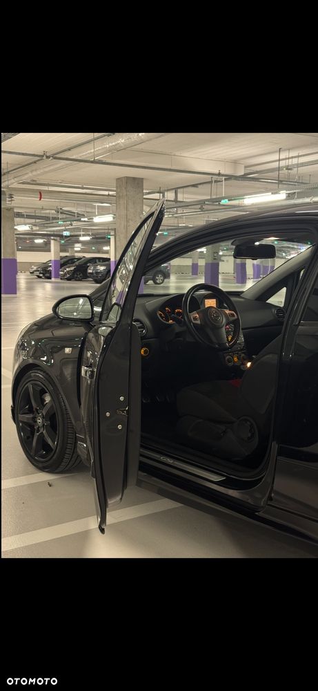 Opel Corsa 1.6 Turbo GSi - 9