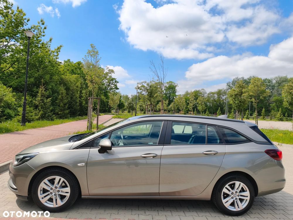Opel Astra 1.6 CDTI Elite - 14