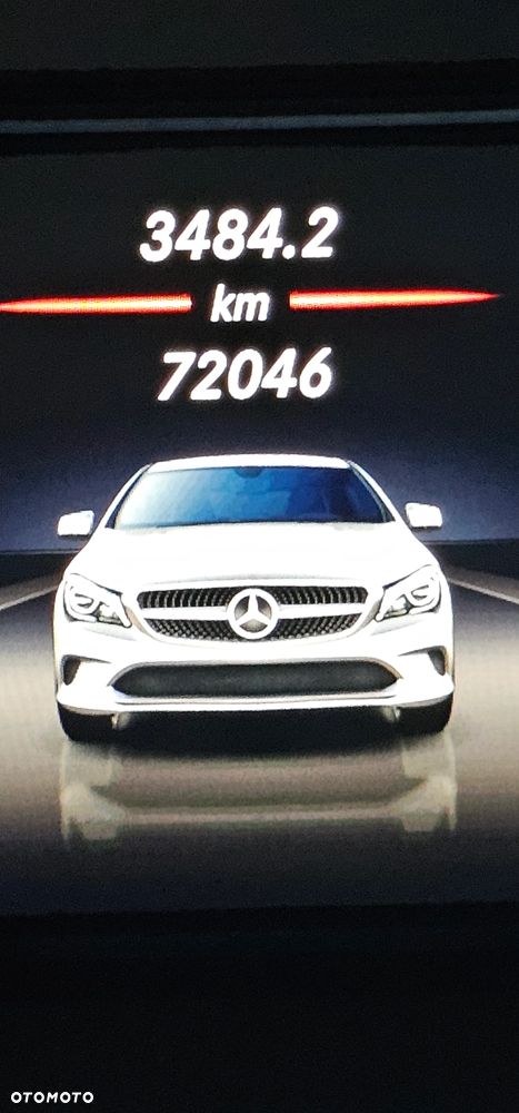 Mercedes-Benz CLA 180 7G-DCT AMG Line - 5