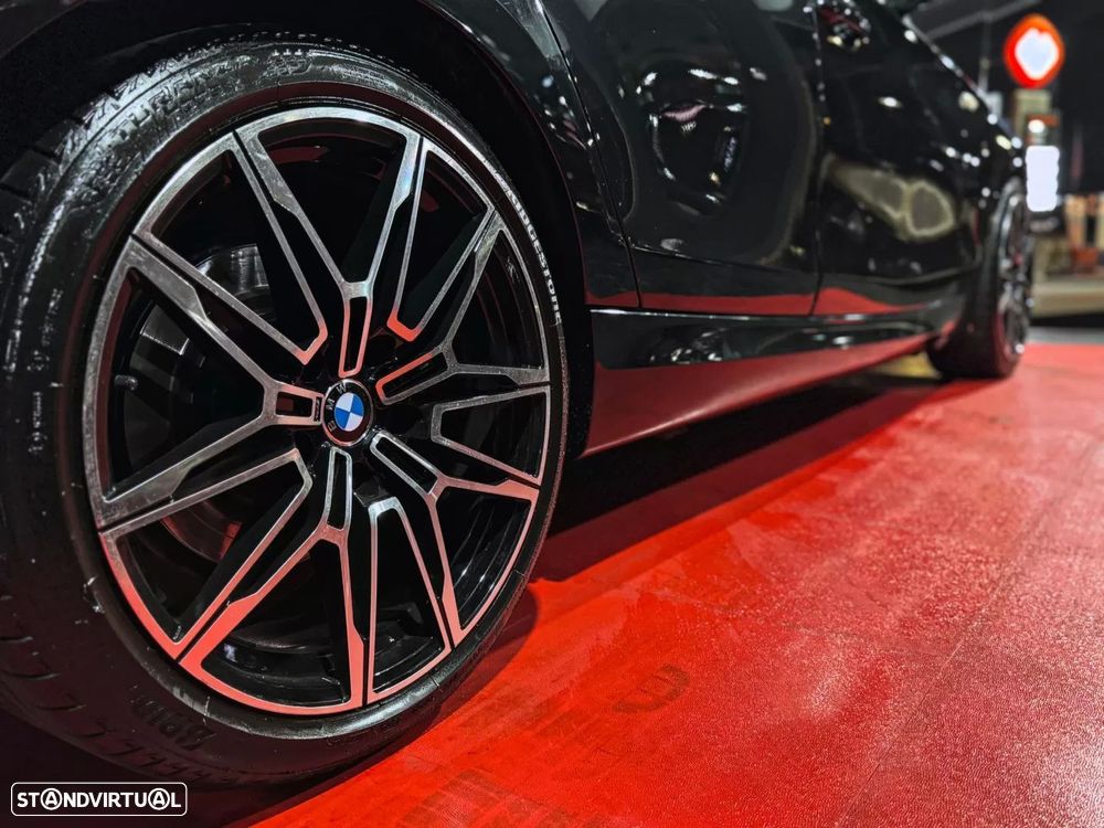 BMW 118 d Pack M - 16