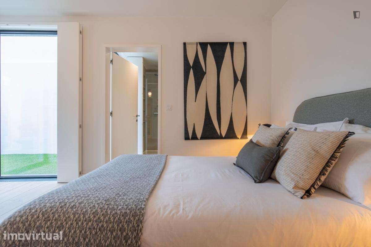 Apartamento com 1 quartos - localizado em Campo de Ourique Lisbon - Grande imagem: 5/48