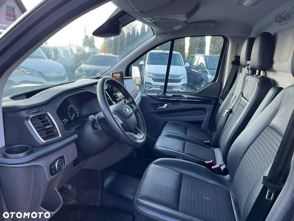 Ford Transit Custom - 14