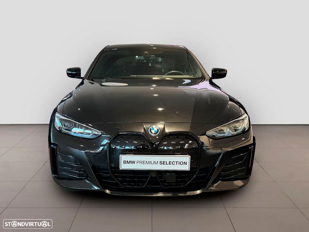 BMW i4 eDrive40 Desportiva M - 2