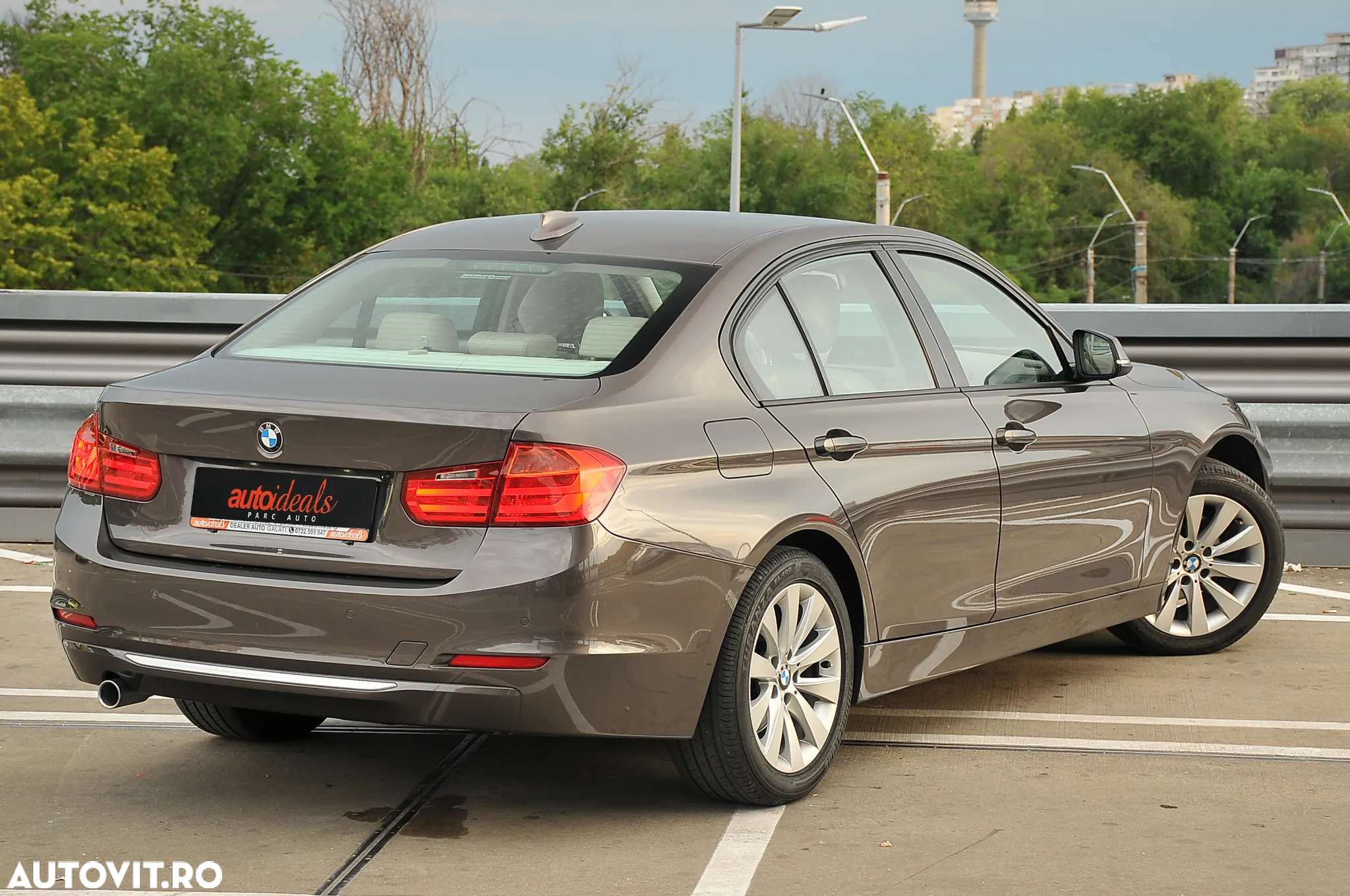 BMW Seria 3 - 12