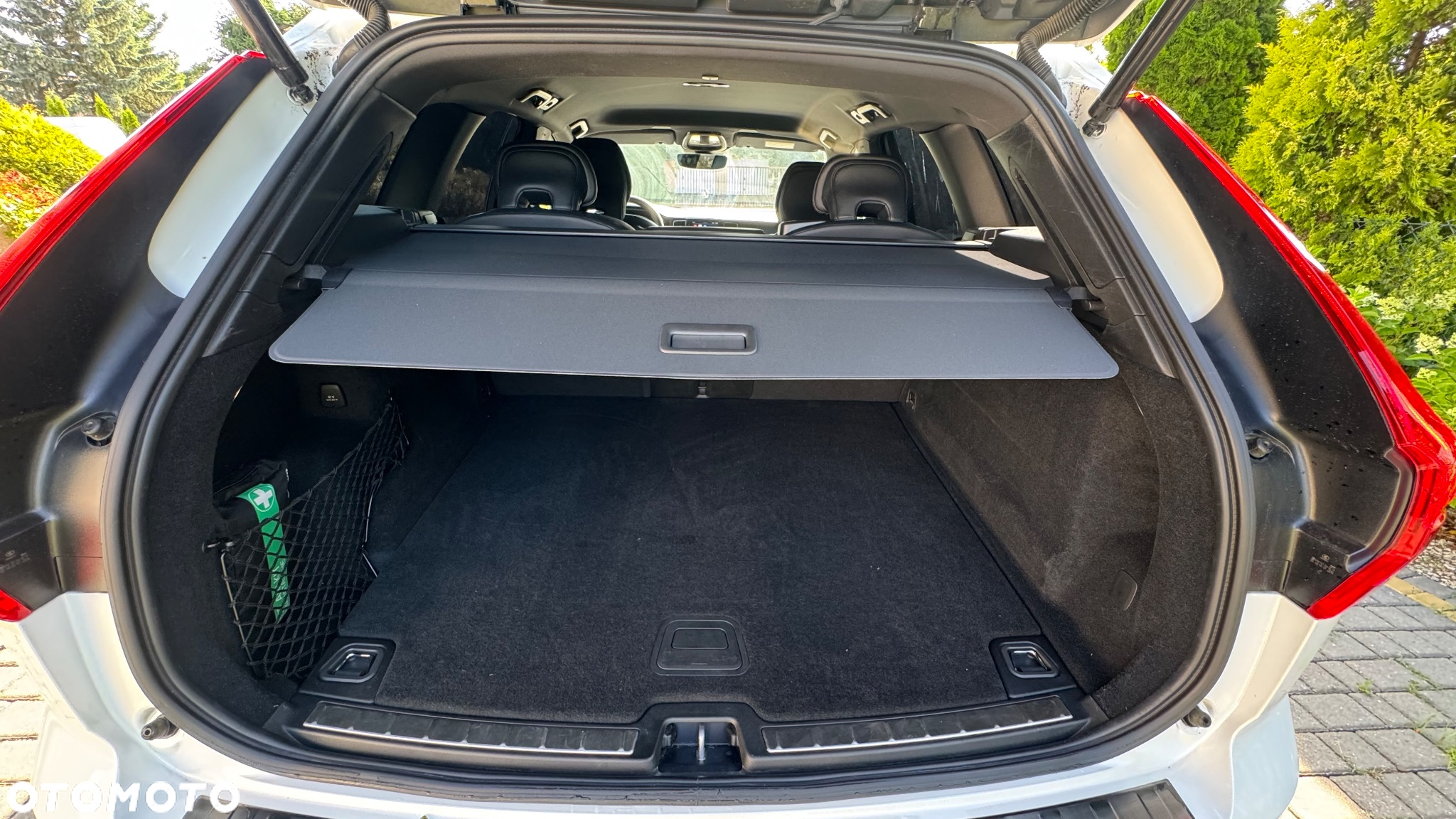 Volvo XC 60 B4 D Geartronic RDesign - 29