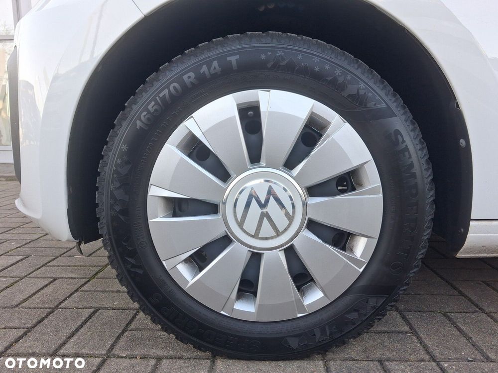 Volkswagen up! 2023