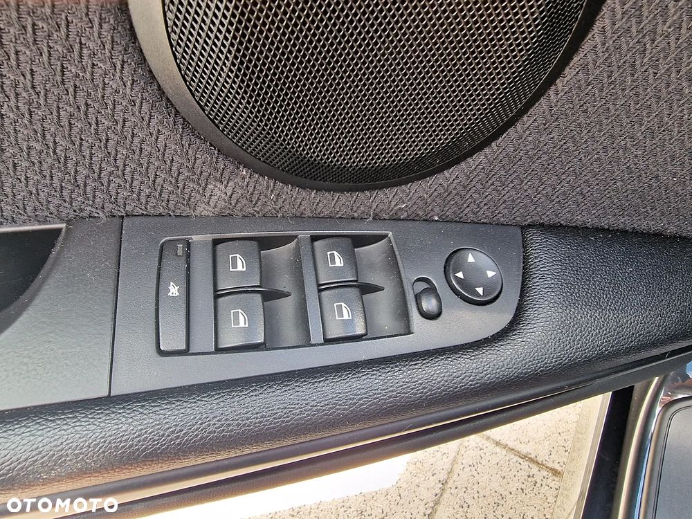 BMW Seria 3 316d - 9