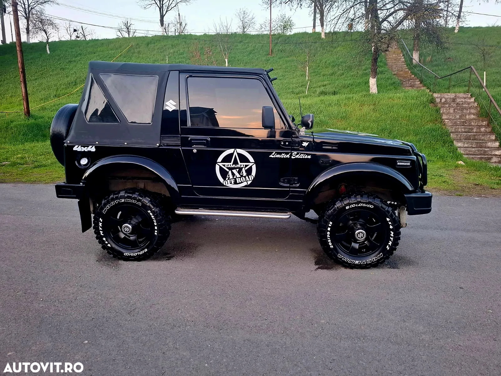 Suzuki Samurai - 10