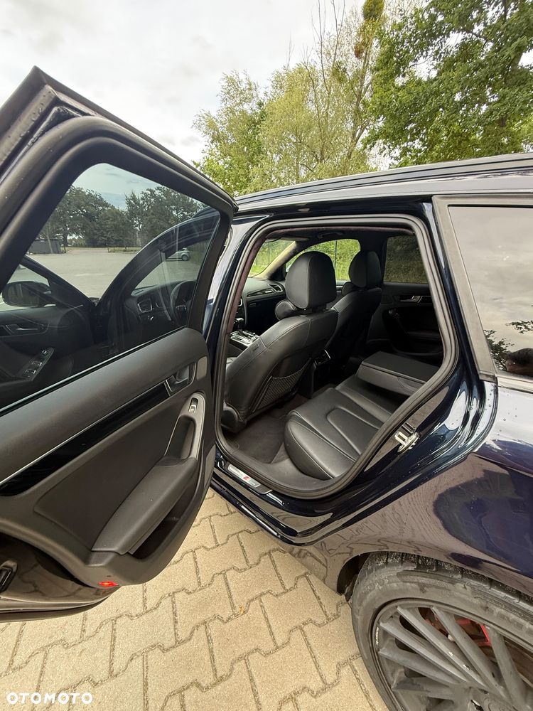 Audi A4 Avant 3.0 TDI Quattro S tronic - 10